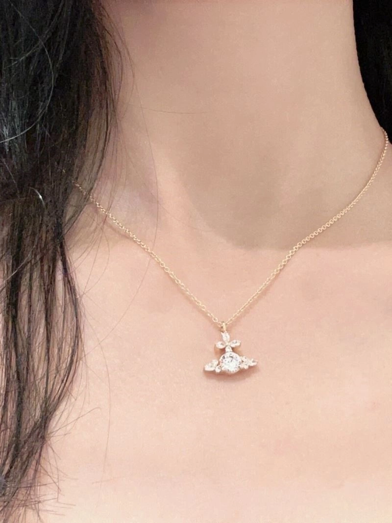 Sporty Vivienne Westwood Necklaces 210246