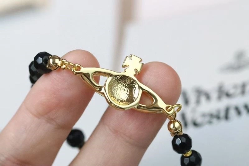 Affordable Vivienne Westwood Necklaces 210258