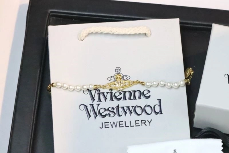 UrbanStyle Vivienne Westwood Necklaces 210261