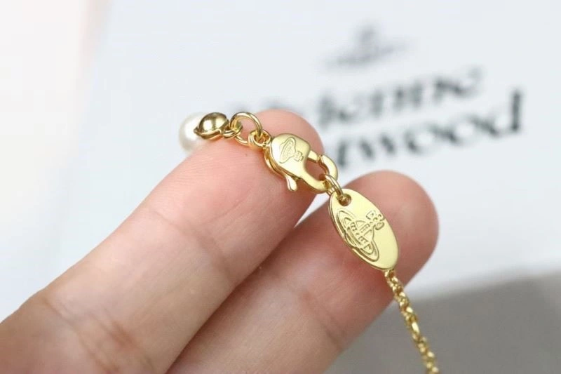 UrbanStyle Vivienne Westwood Necklaces 210261
