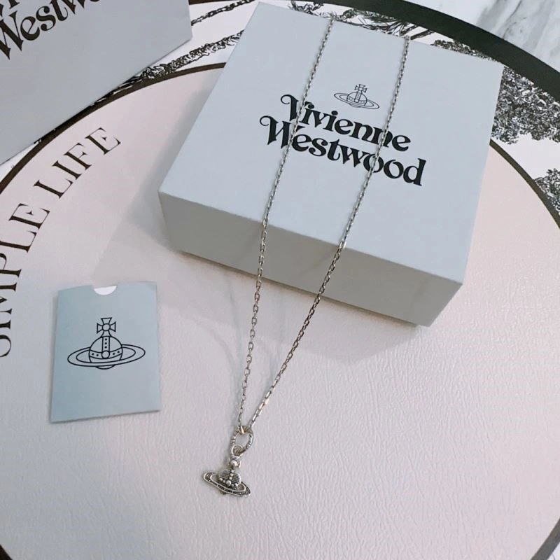 Elegant Vivienne Westwood Necklaces 210239