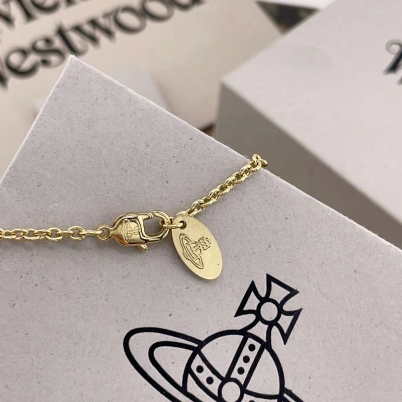 AllSeason Vivienne Westwood Necklaces 210237