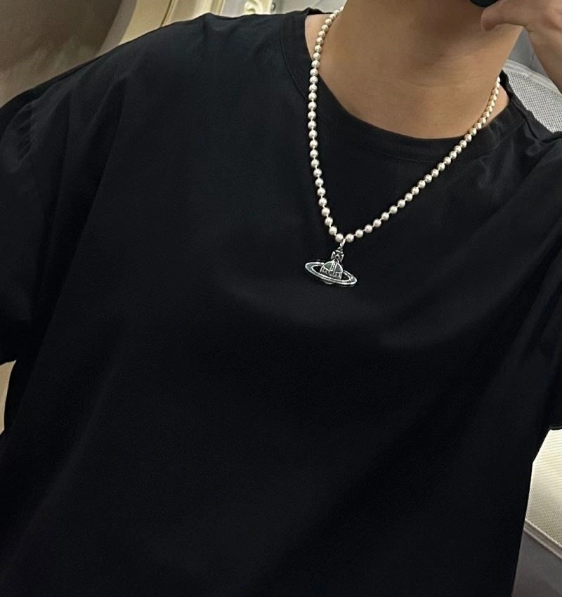 RelaxedFit Vivienne Westwood Necklaces 210228