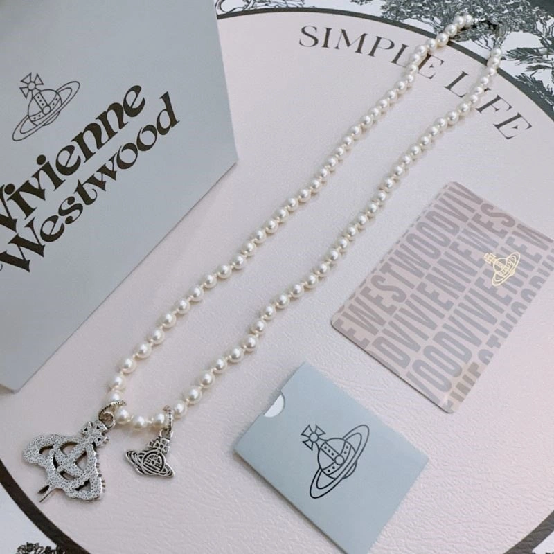 Contemporary Vivienne Westwood Necklaces 210227