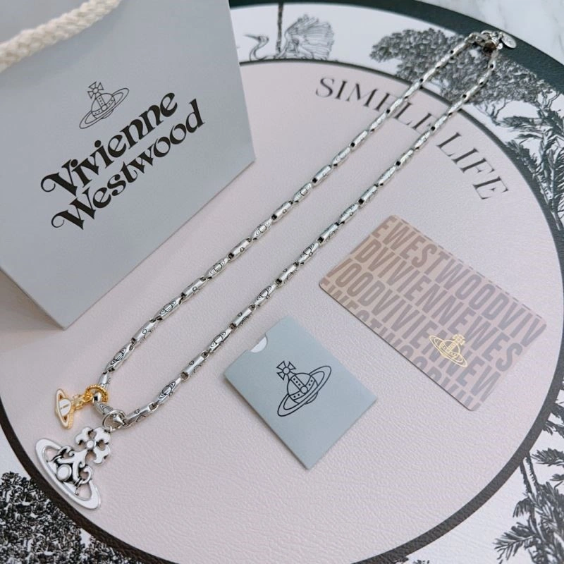 Sophisticated Vivienne Westwood Necklaces 210208