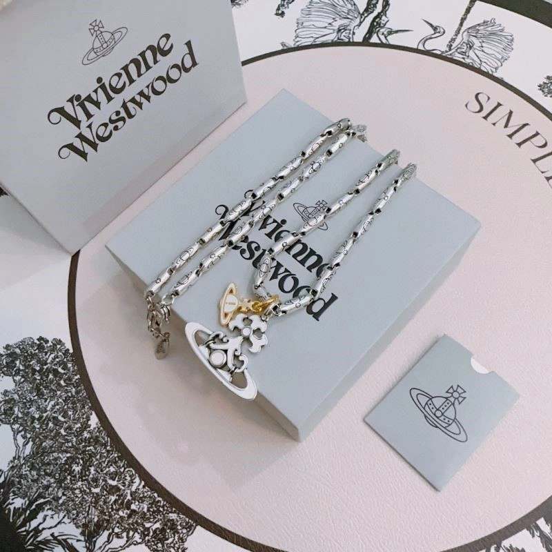 Sophisticated Vivienne Westwood Necklaces 210208