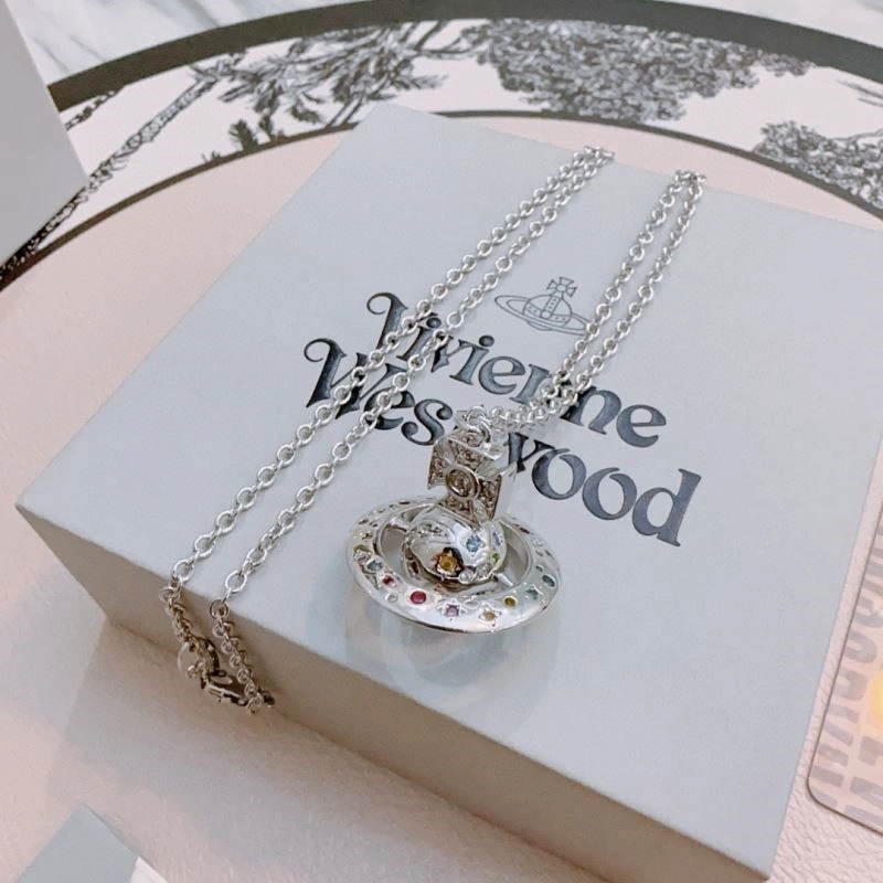 Durable Vivienne Westwood Necklaces 210214