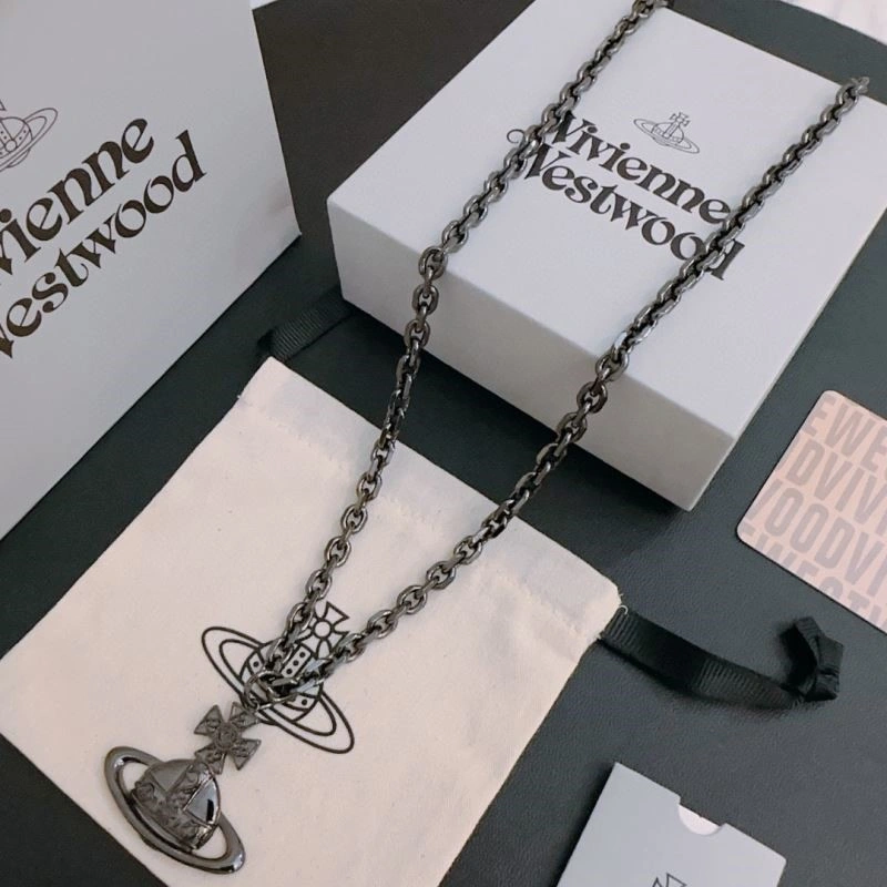 EasyMatch Vivienne Westwood Necklaces 210203