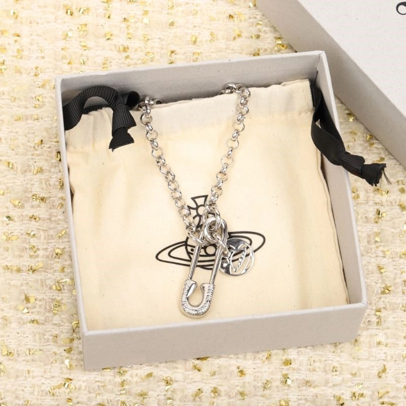 Vivienne Westwood Necklaces Casual 210218