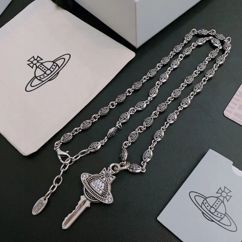 Unique Vivienne Westwood Necklaces 210204