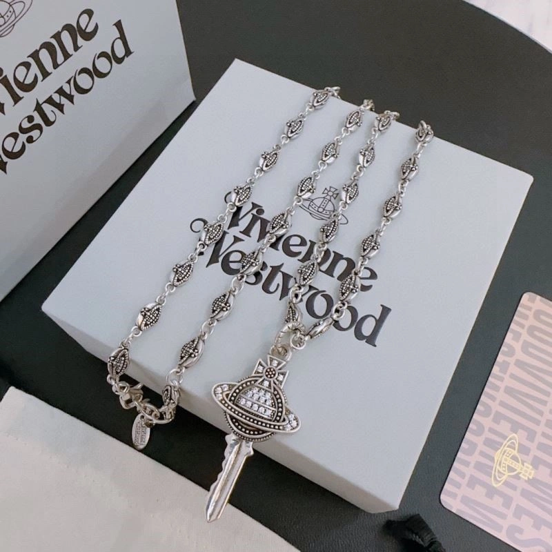 Unique Vivienne Westwood Necklaces 210204