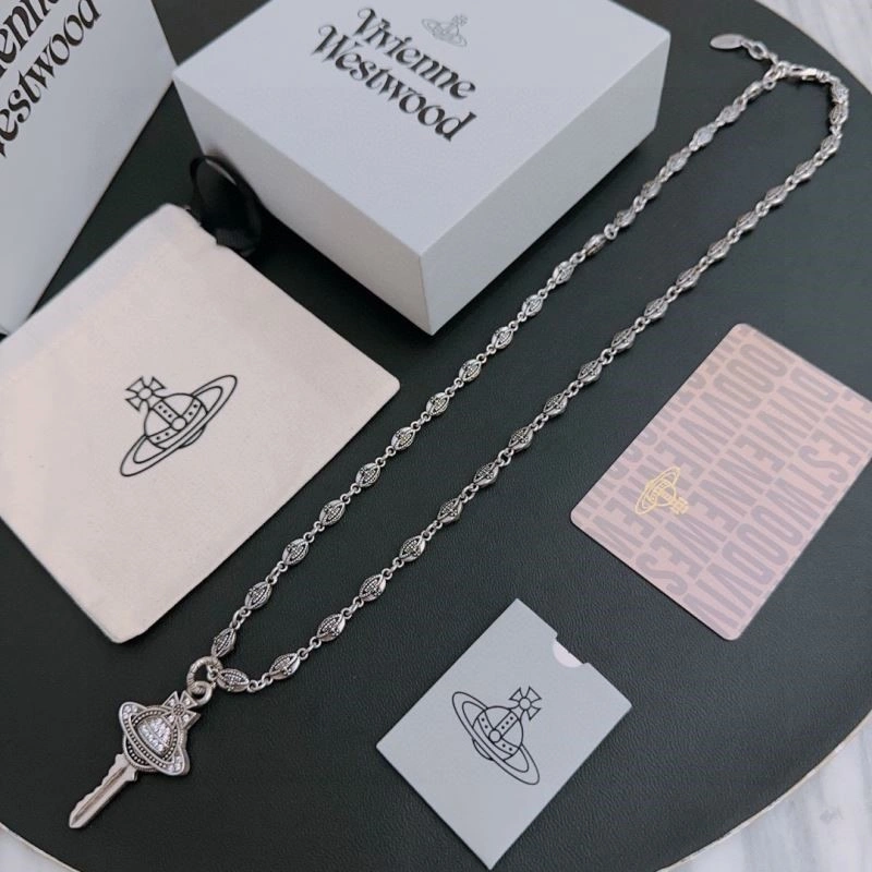 Unique Vivienne Westwood Necklaces 210204