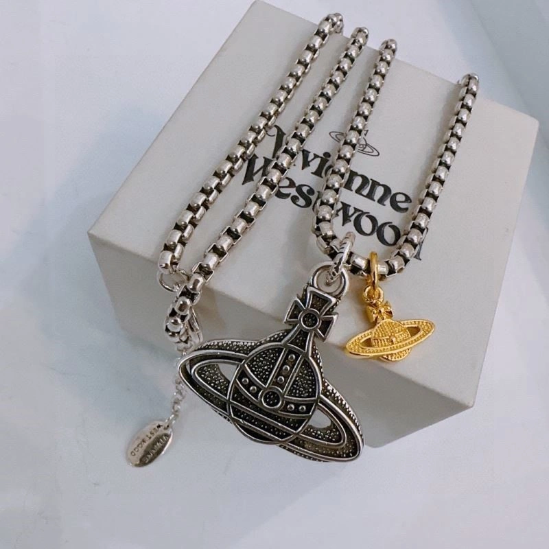 Trendsetting Vivienne Westwood Necklaces 209535