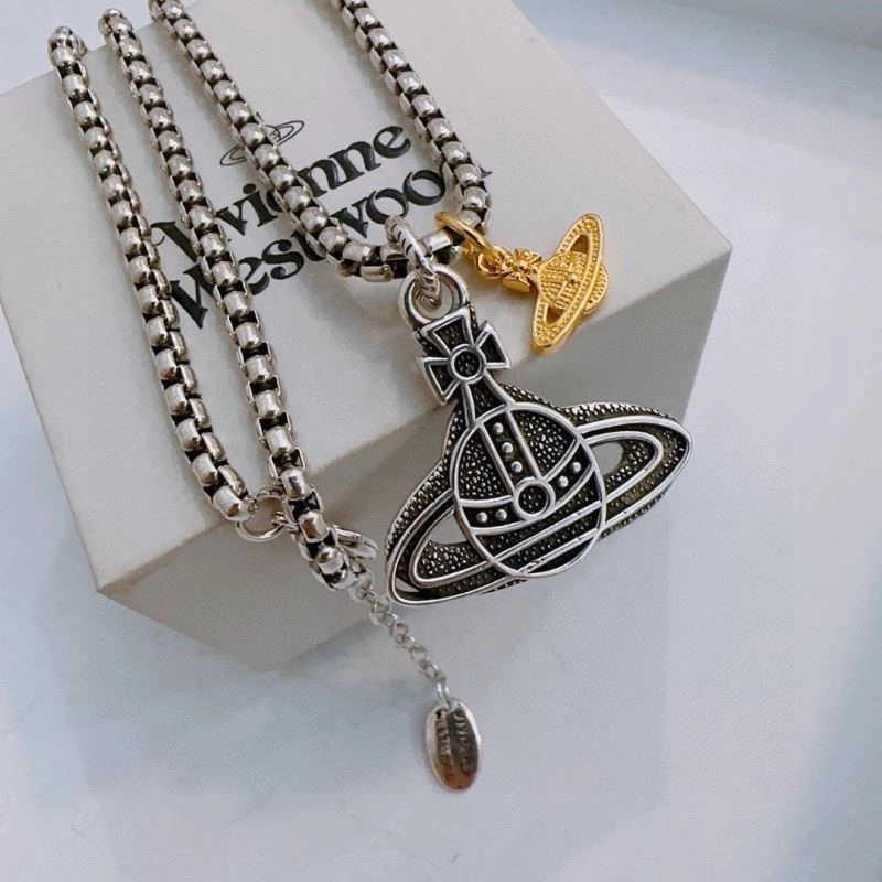 Trendsetting Vivienne Westwood Necklaces 209535