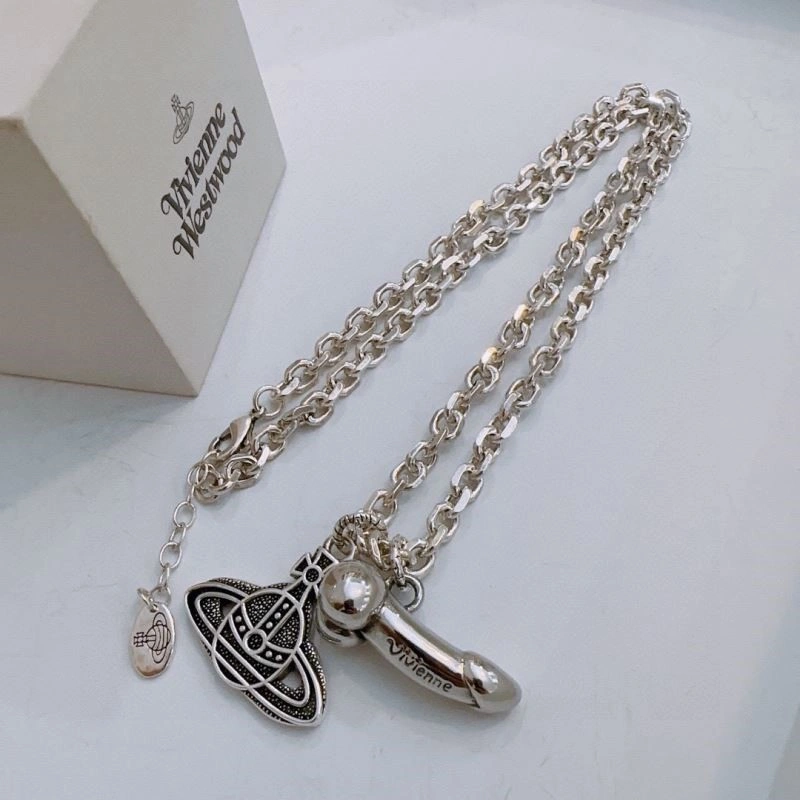 Lightweight Vivienne Westwood Necklaces 209531