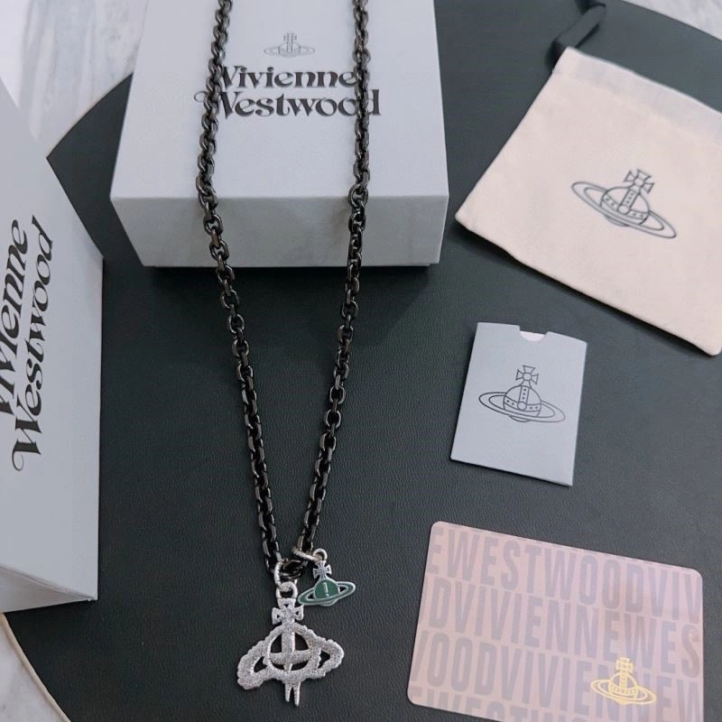 Vivienne Westwood Necklaces Sophisticated 209536