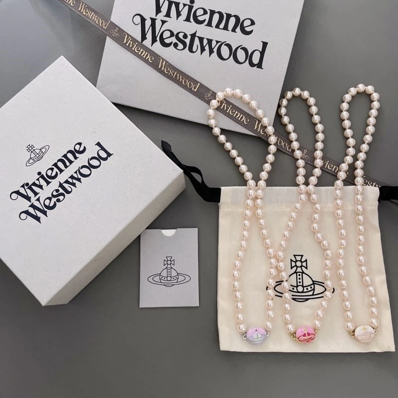 Vivienne Westwood Necklaces ModernLook 209516
