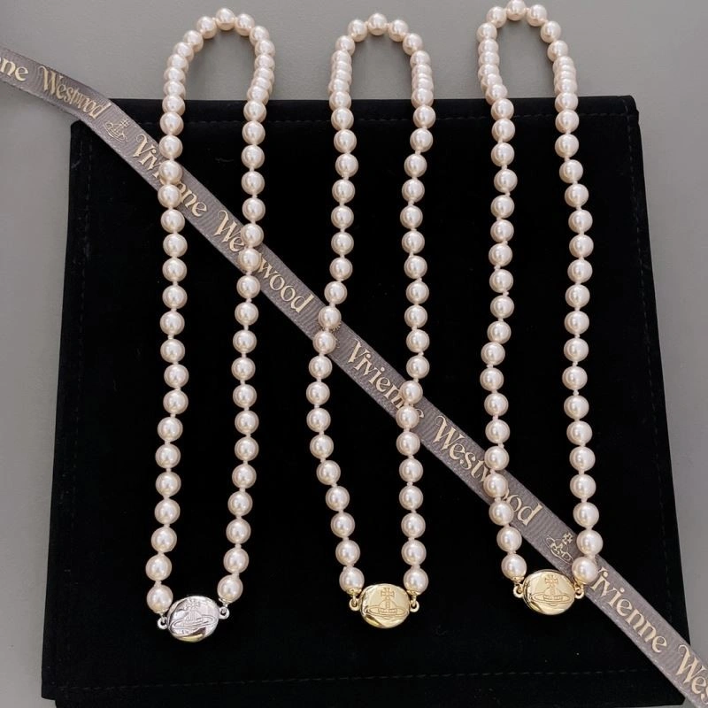 Vivienne Westwood Necklaces ModernLook 209516
