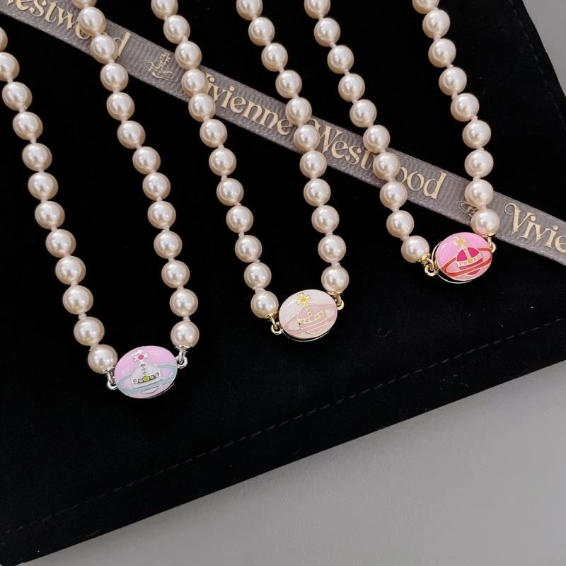 Vivienne Westwood Necklaces ModernLook 209516