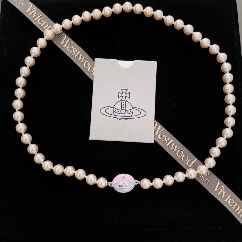 Vivienne Westwood Necklaces ModernLook 209516