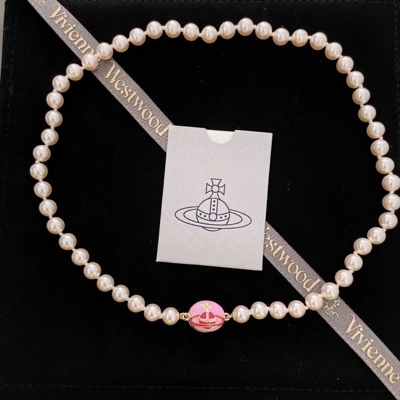 Vivienne Westwood Necklaces ModernLook 209516