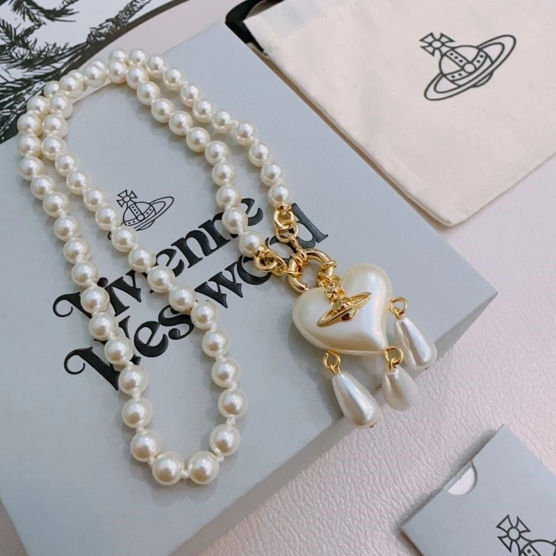 Packable Vivienne Westwood Necklaces 209511