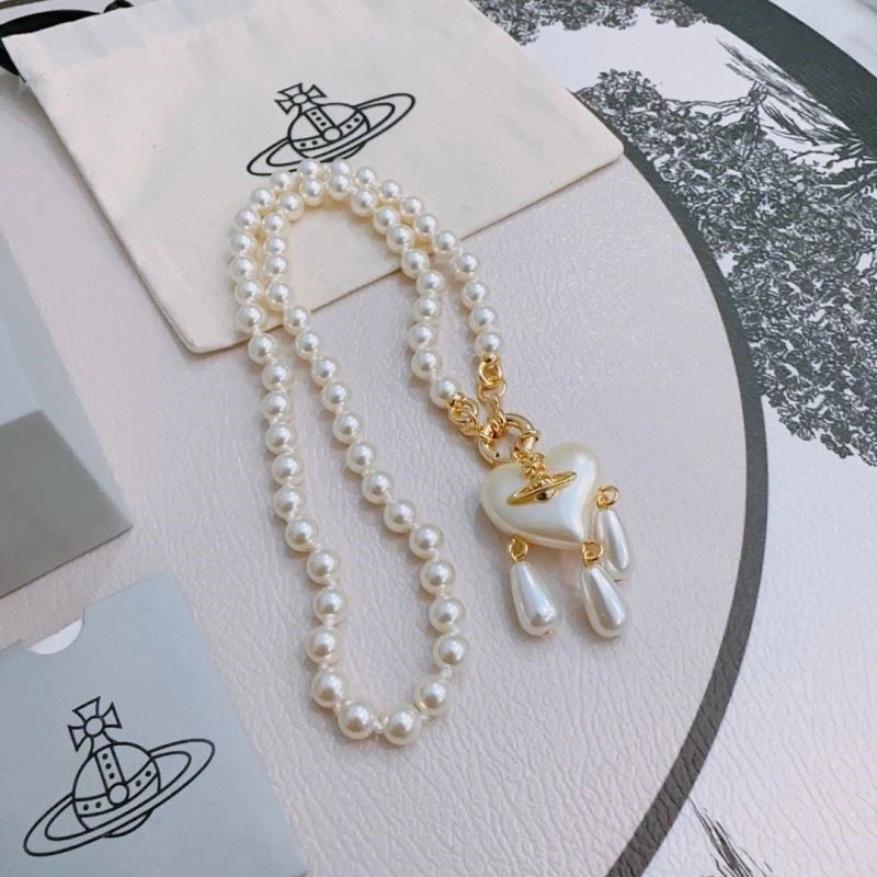 Packable Vivienne Westwood Necklaces 209511
