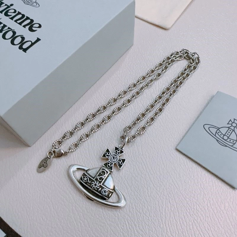 WaterResistant Vivienne Westwood Necklaces 209499
