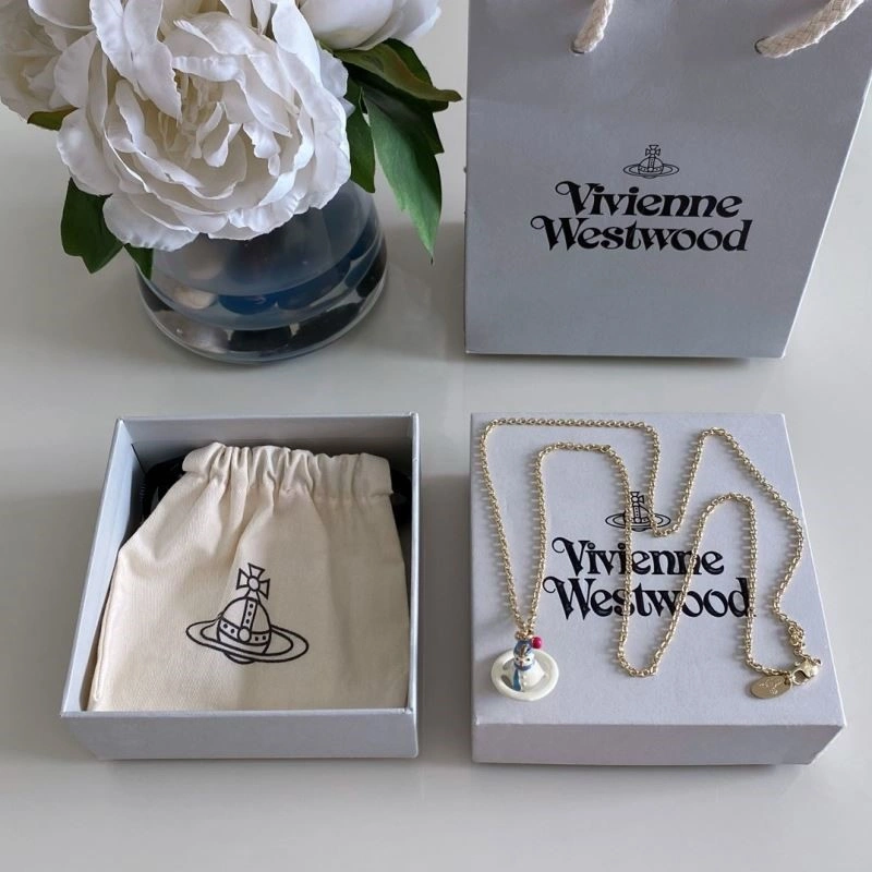 ModernLook Vivienne Westwood Necklaces 208934