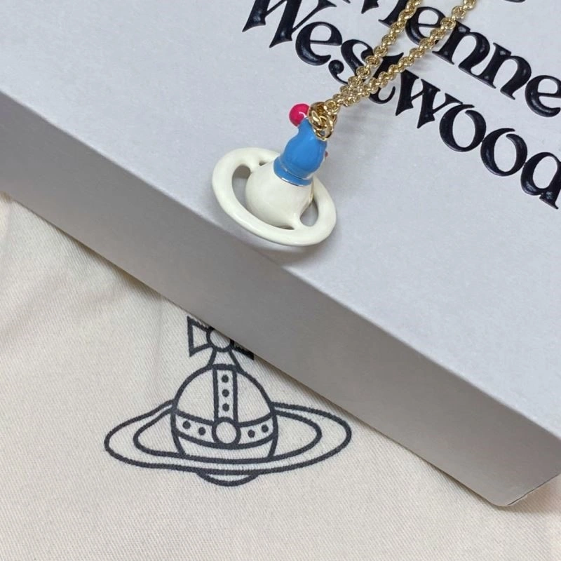ModernLook Vivienne Westwood Necklaces 208934