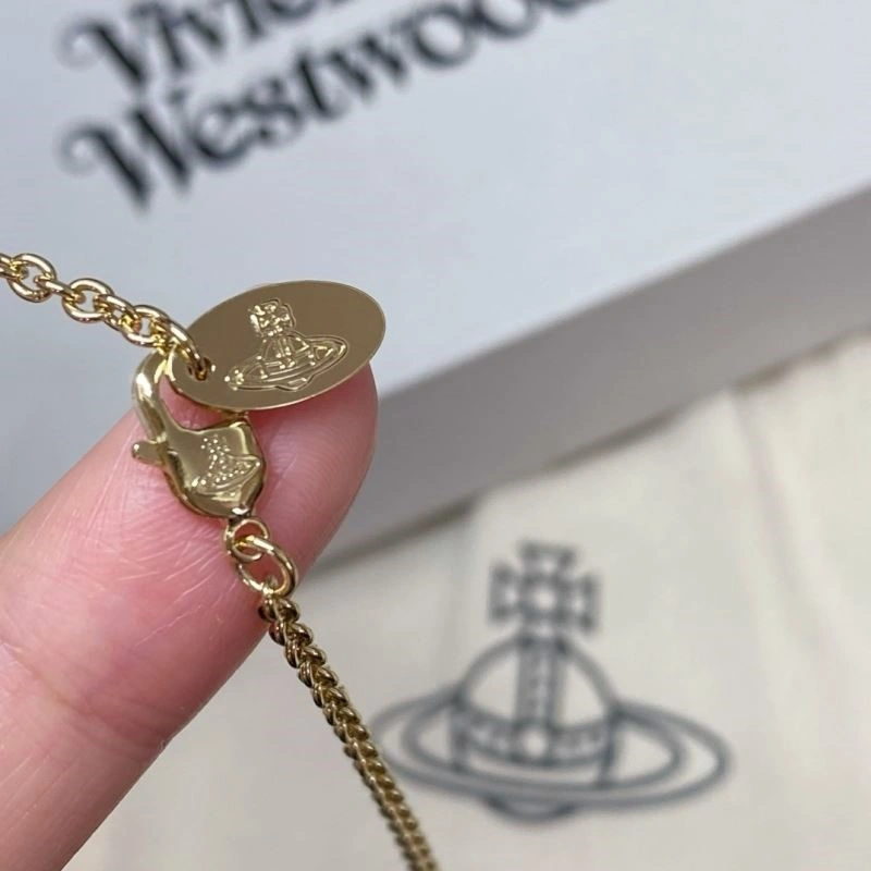 ModernLook Vivienne Westwood Necklaces 208934