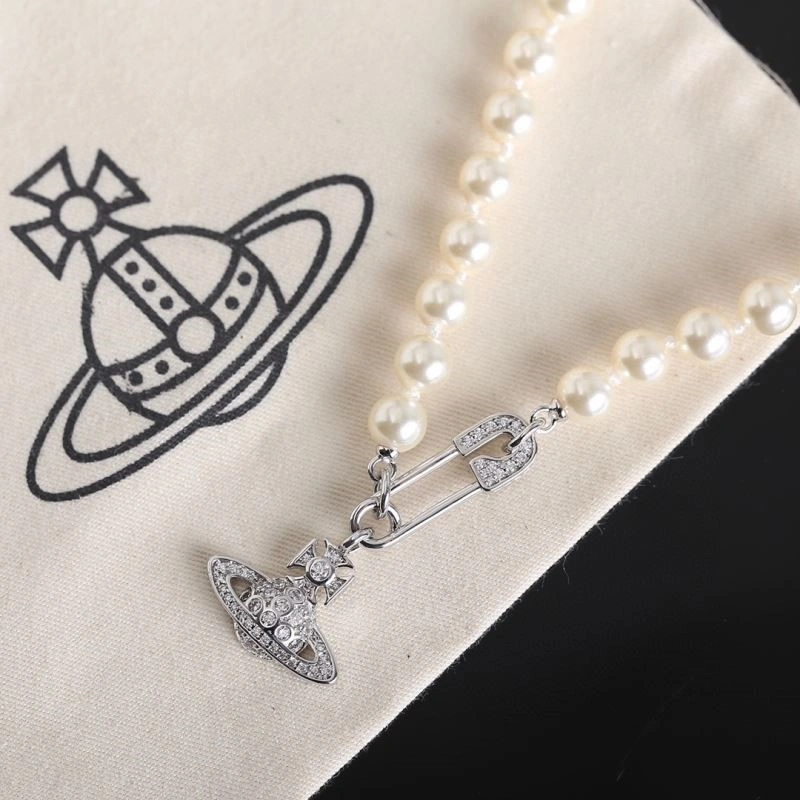 Affordable Vivienne Westwood Necklaces 208933