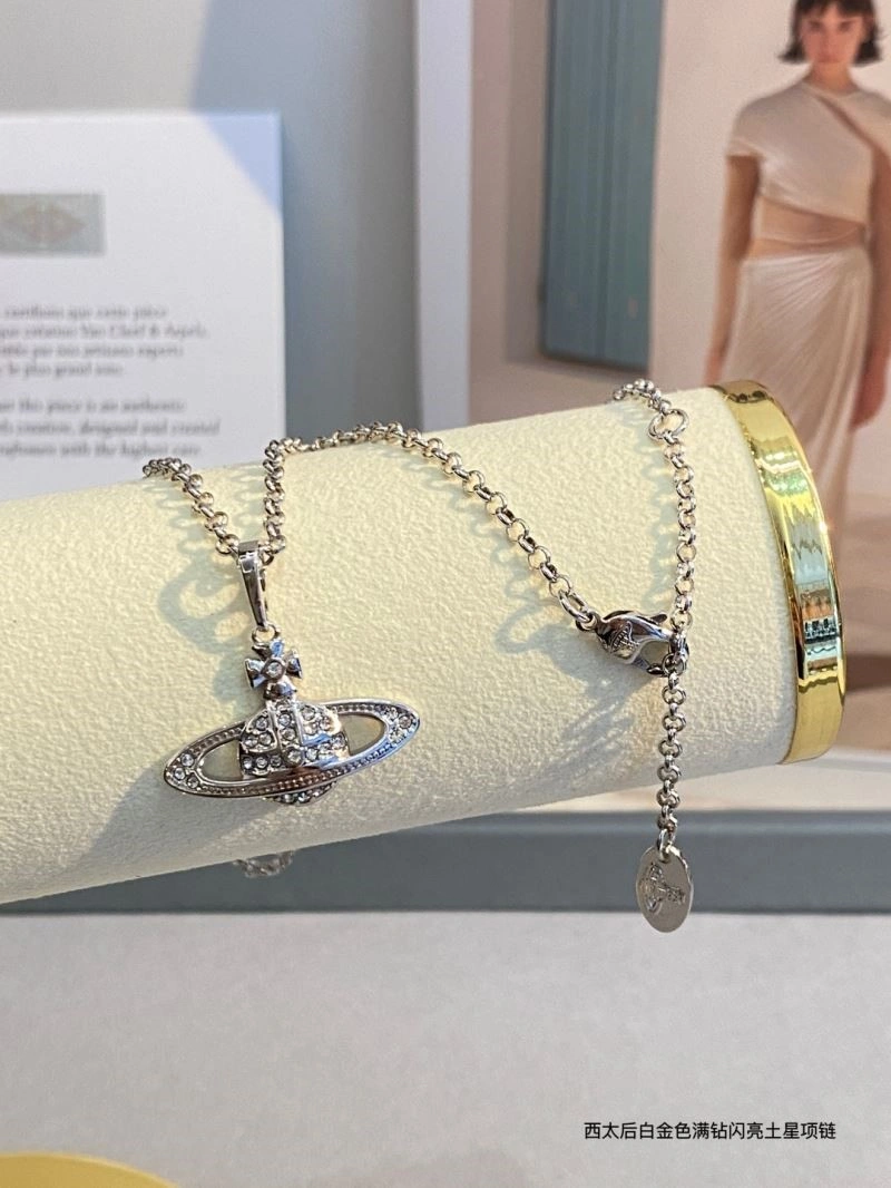 Vivienne Westwood Necklaces EasyCare 208929