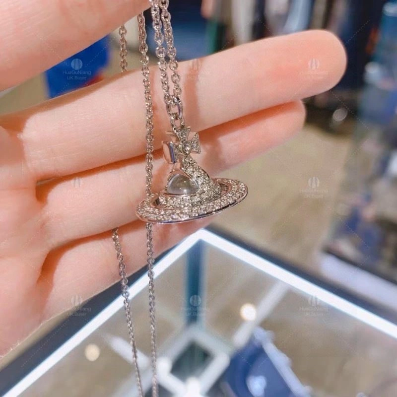 Youthful Vivienne Westwood Necklaces 208931