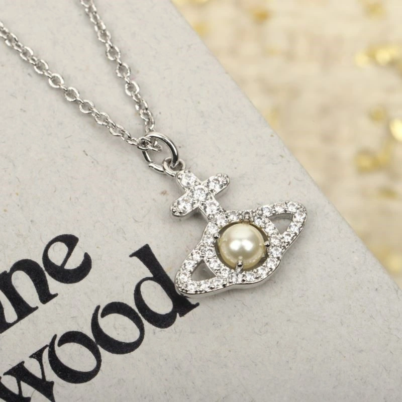 Affordable Vivienne Westwood Necklaces 208309