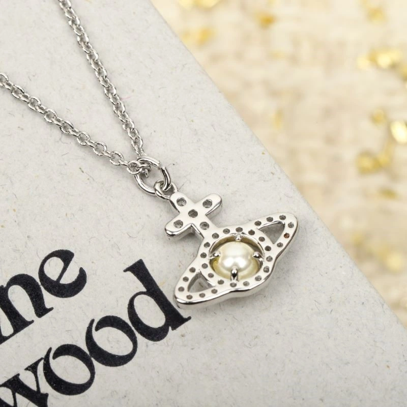 Affordable Vivienne Westwood Necklaces 208309