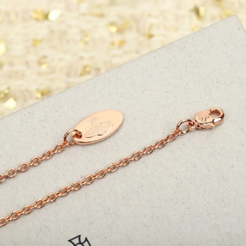NewStyle Vivienne Westwood Necklaces 208286