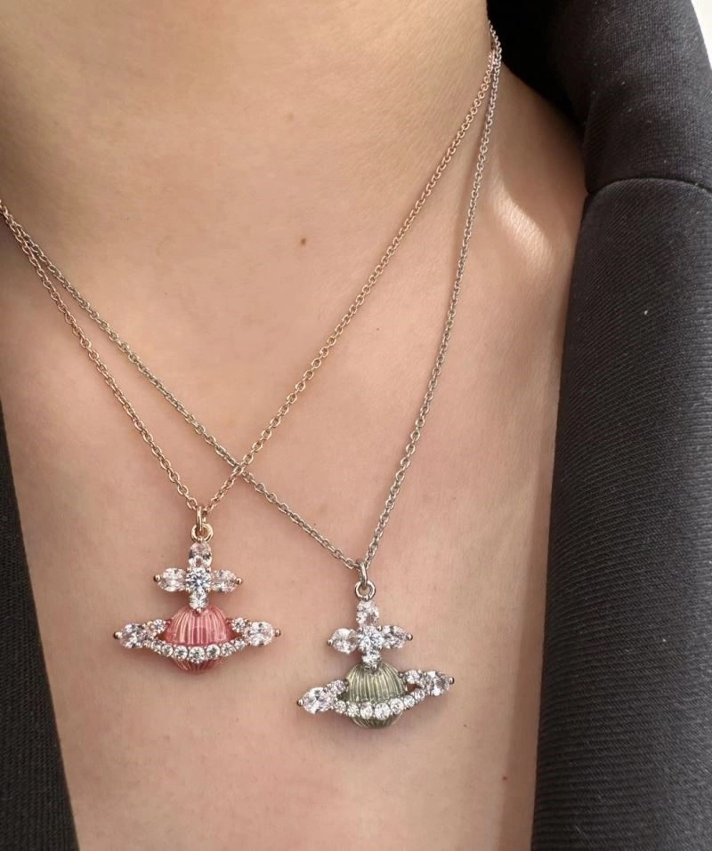 NewStyle Vivienne Westwood Necklaces 208286