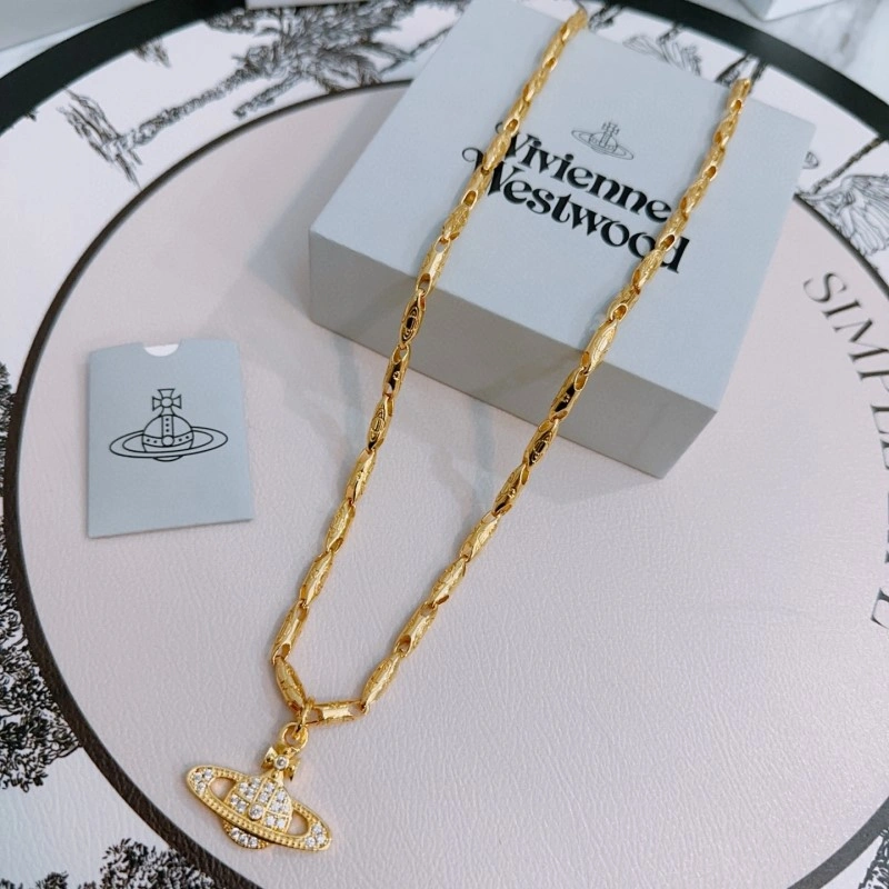 Lightweight Vivienne Westwood Necklaces 208302