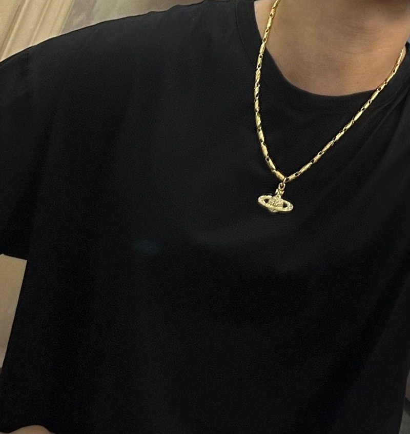 Lightweight Vivienne Westwood Necklaces 208302