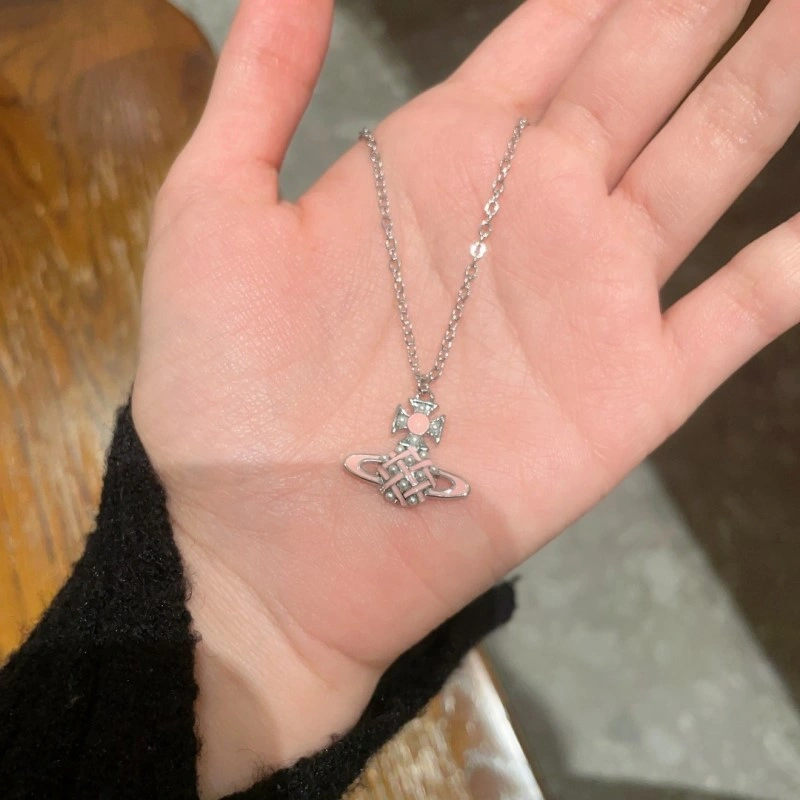 Vivienne Westwood Necklaces Neat 208315