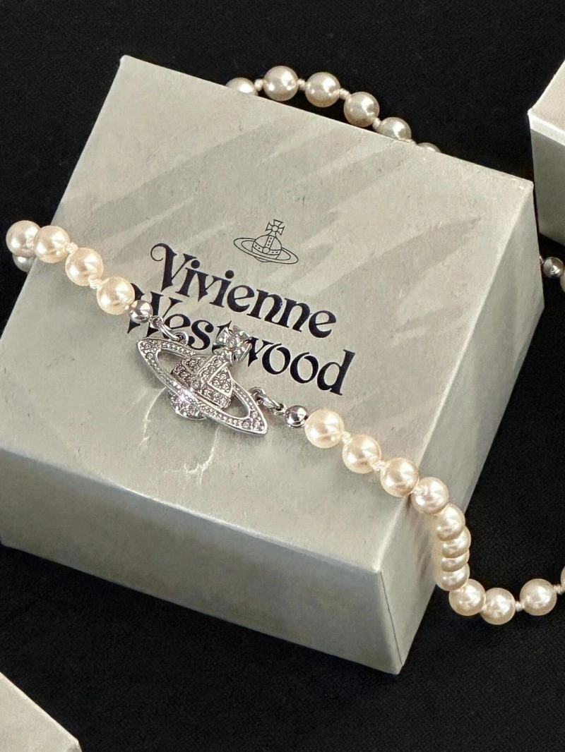 Reliable Vivienne Westwood Necklaces 207606