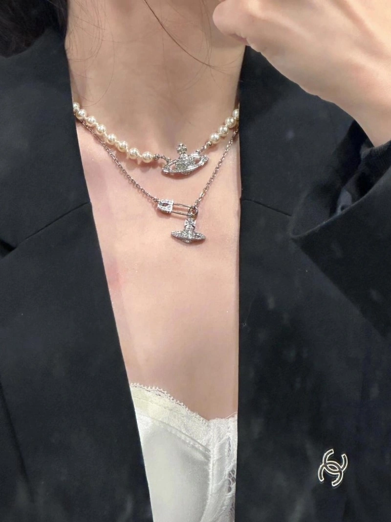 Reliable Vivienne Westwood Necklaces 207606