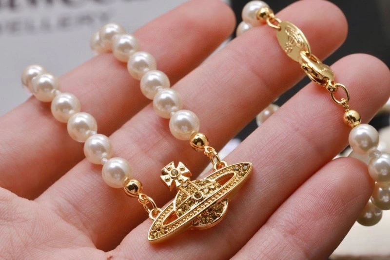 WellDesigned Vivienne Westwood Necklaces 207605