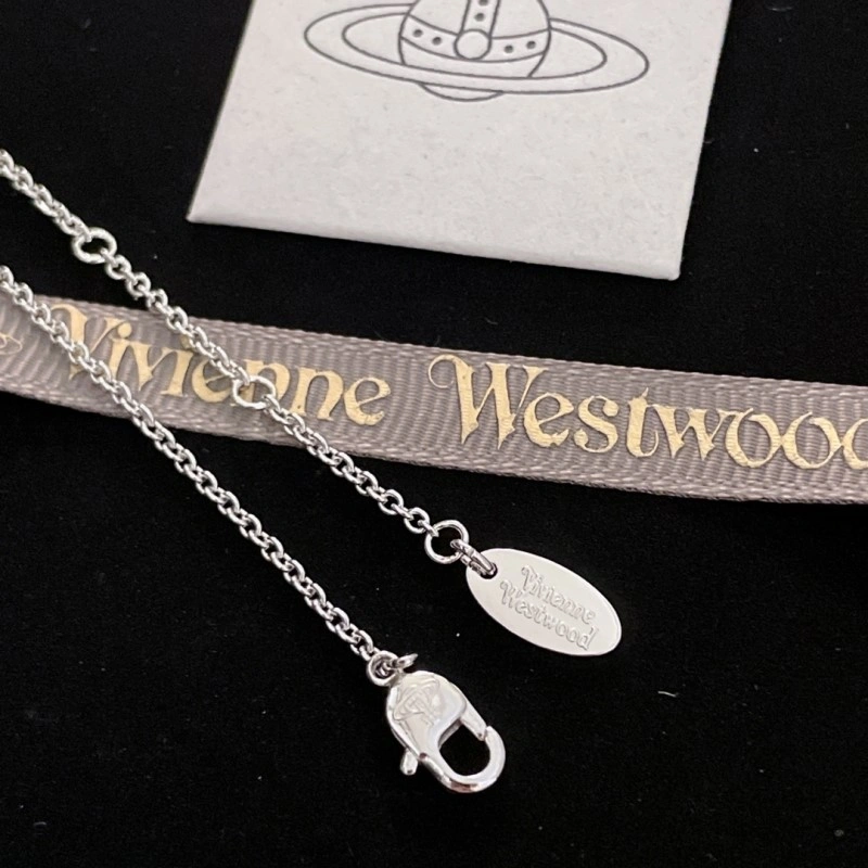 Modern Vivienne Westwood Necklaces 207601