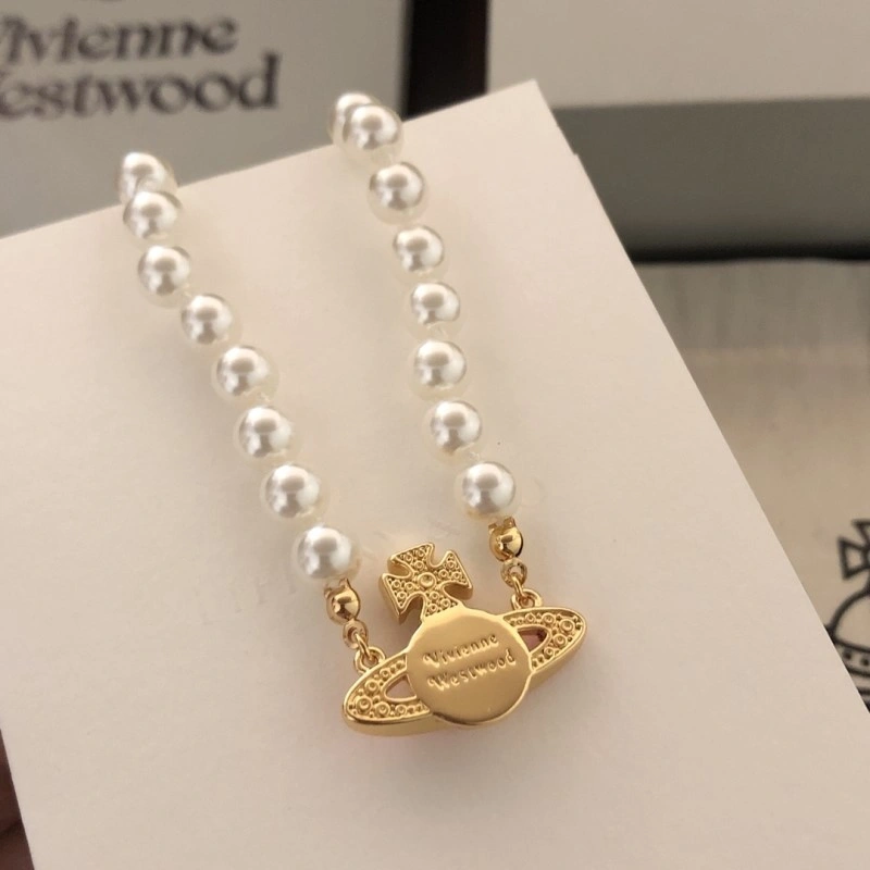 EyeCatching Vivienne Westwood Necklaces 207598