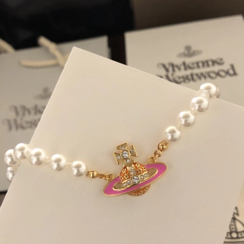 EyeCatching Vivienne Westwood Necklaces 207598