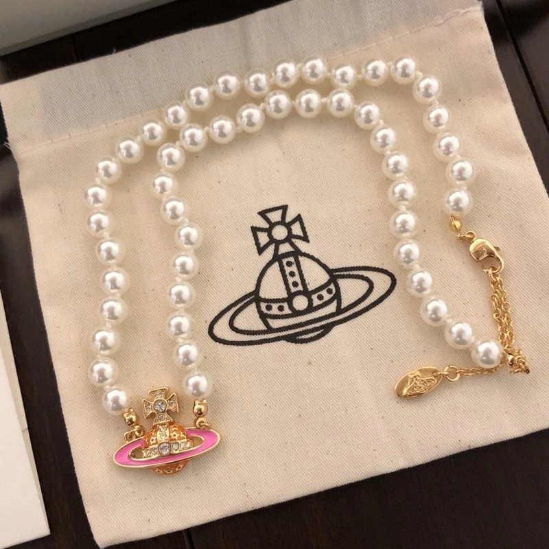 EyeCatching Vivienne Westwood Necklaces 207598