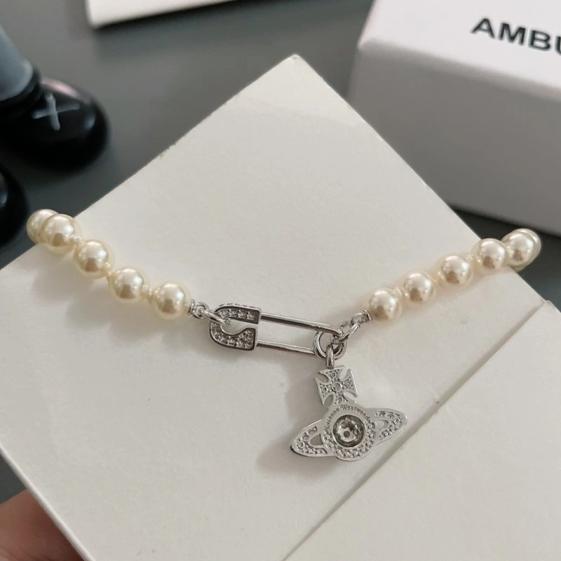 Classic Vivienne Westwood Necklaces 207590
