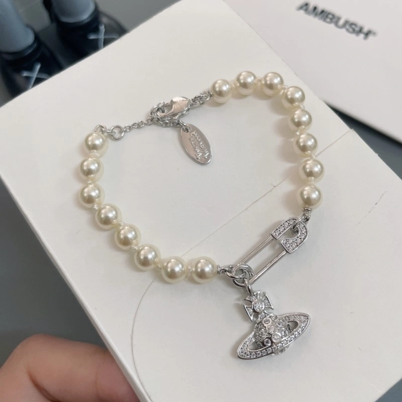 Classic Vivienne Westwood Necklaces 207590